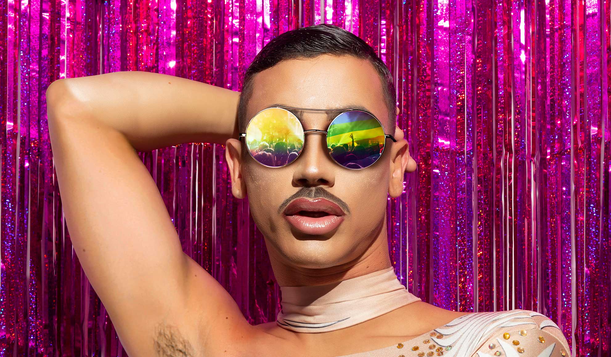 Sunscreen oils and tanning oils ( Picture )